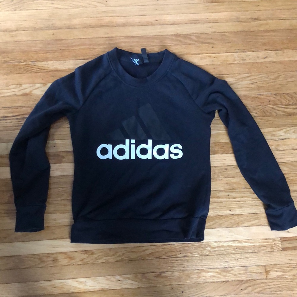 Adidas Crewneck sweatshirt